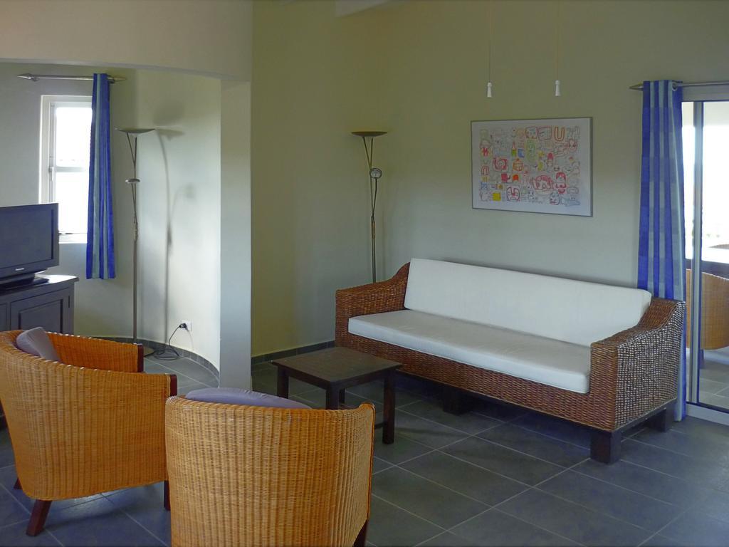 Caribbean Club Bonaire Aparthotel Buitenkant foto