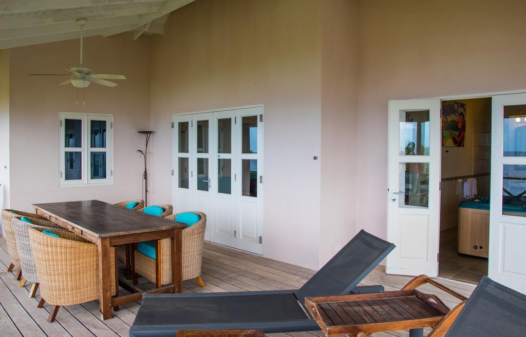 Caribbean Club Bonaire Aparthotel Buitenkant foto