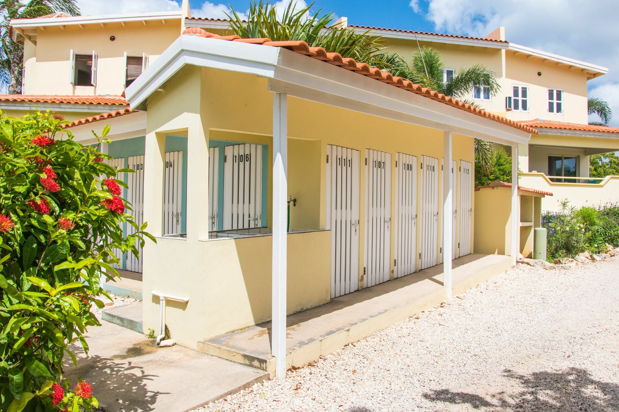 Caribbean Club Bonaire Aparthotel Buitenkant foto
